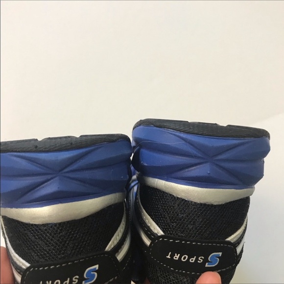 sketchers boys shoes